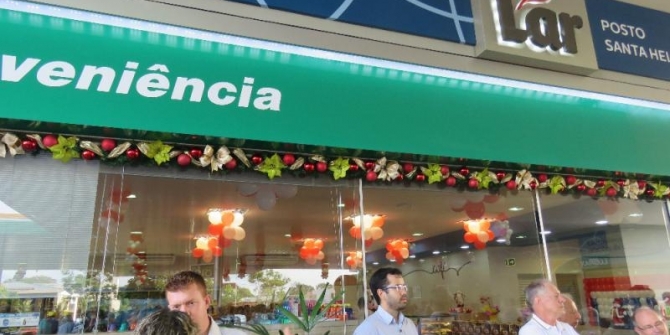 Inaugurado o posto da Lar Cooperativa Agroindustrial em Santa Helena